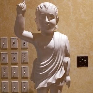 Meet your Posher, Hung